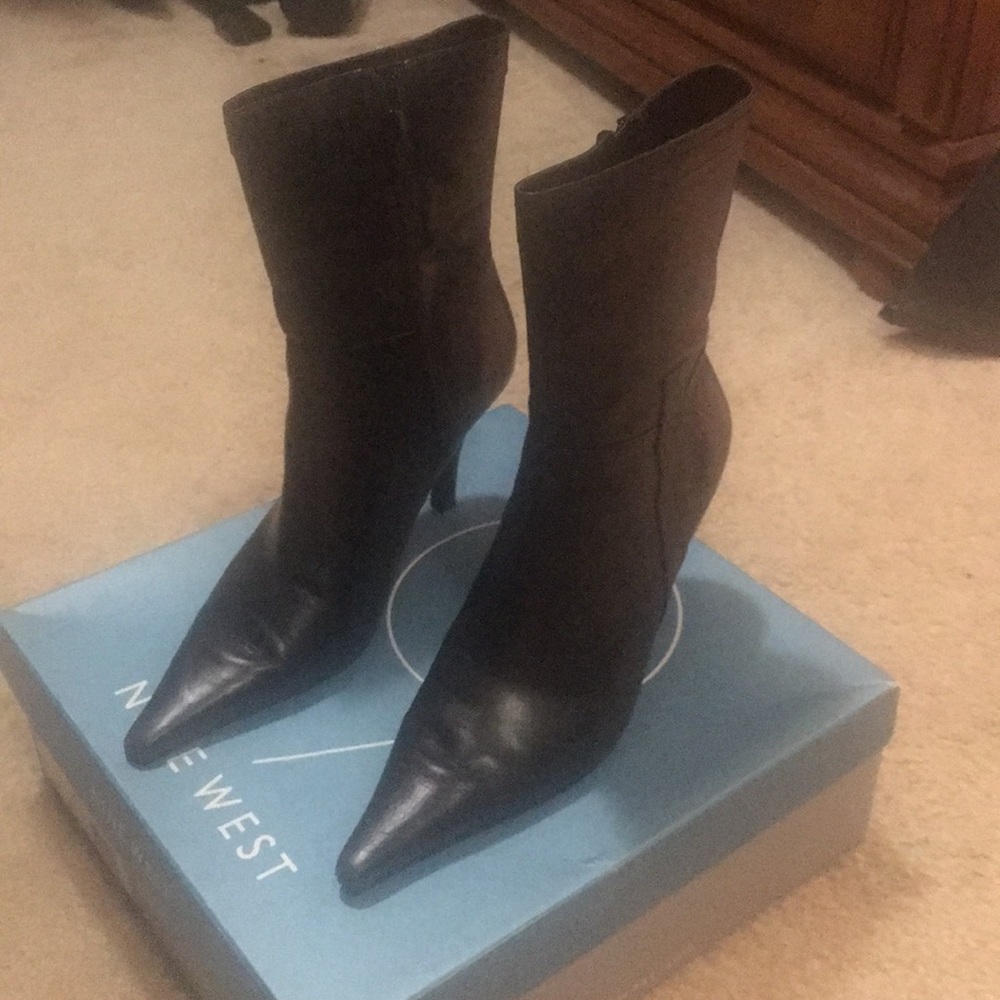 Nine West booties